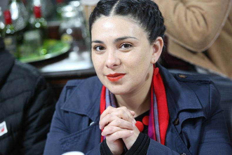 A_UNO_1390074.jpg