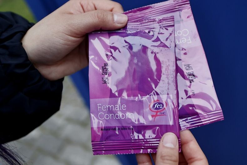 Condones femeninos.jpg