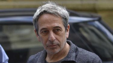 Hay que ser muy miserable: Alfredo Castro denuncia millonario robo en su teatro