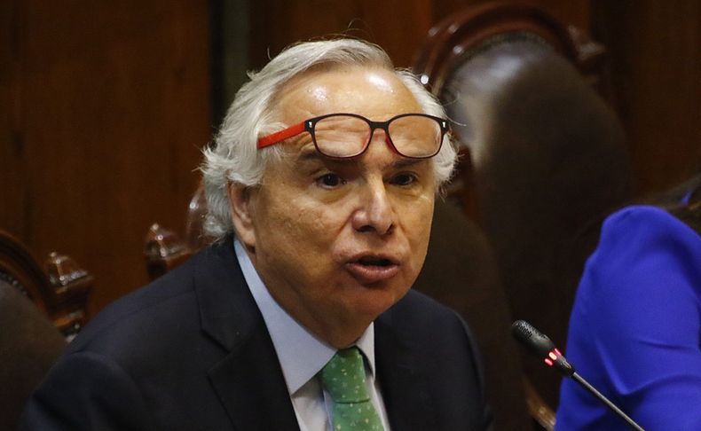 A_UNO_1118009 e1572443668294 scaled.jpg