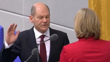 Sucesor de Merkel: Socialdemócrata Olaf Scholz es elegido nuevo canciller de Alemania