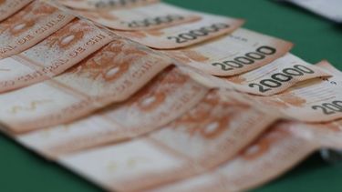 Mujeres entre las más estresadas por su capacidad de pago: Lideran casi 50% de los hogares