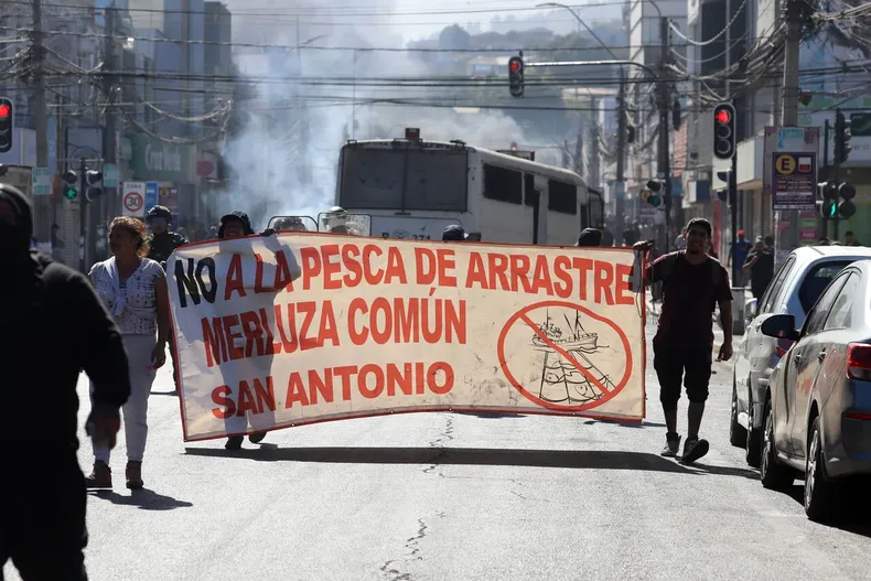 12629 pescadores protesta.webp
