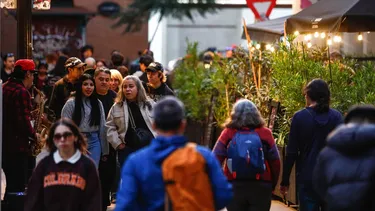 Aborto, eutanasia, marihuana y derechos LGBTIQ+: Las definiciones de los chilenos sobre temas valóricos