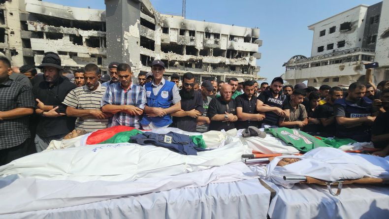23916 gaza perioduistas.jpg