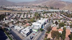 Vecinos de Quilicura alertan que futuro datacenter de Microsoft afectaría humedal