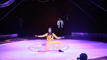 Mimo Tuga es premiado como el mejor payaso por el circo tradicional chileno