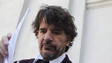 Feroz defensa de Vasco Moulian a Cristián Campos criticando apoyo de su hijo Pedro a su hermana
