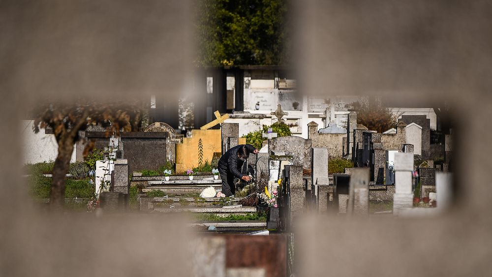 España suma más de 16.000 casos nuevos de COVID-19 desde el viernes