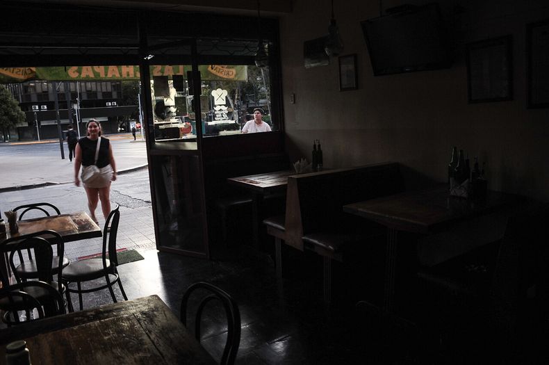 21469 cortes de luz en santiago este jueves 28 de agosto.jpg