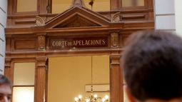 Italiana se transfirió $78 millones de pareja chilena fallecida y se fue a Dubai: Corte pide extradición