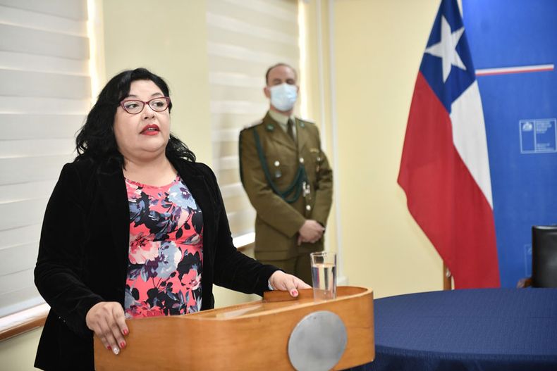 delegada los rios.jpg