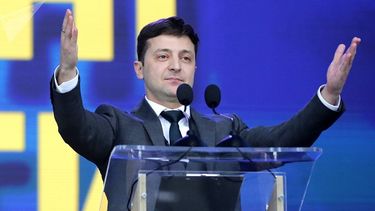 Un humorista de presidente: Volodimir Zelenski obtiene 73% de los votos en elección presidencial de Ucrania