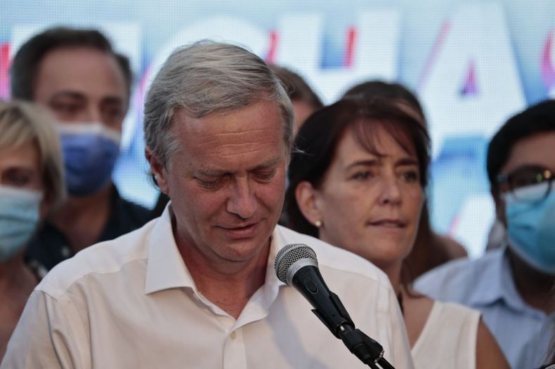 A_UNO_1339124.jpg