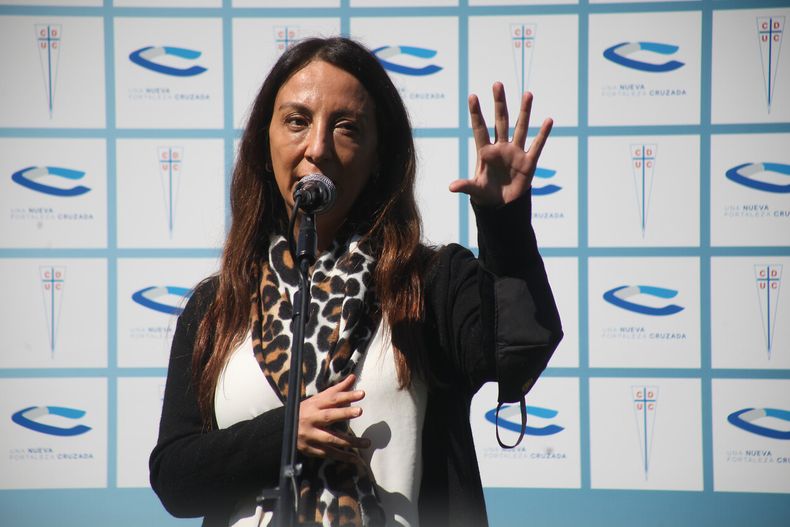 A_UNO_1211127.jpg