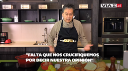 Claudio Reyes no entiende nada: Dice que incluirá más piropos en sus chistes