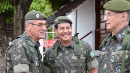 Un Brasil que coquetea peligrosamente con los militares