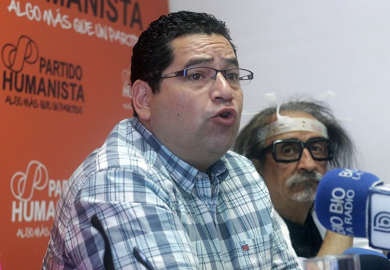 octavio gonzalez.jpg