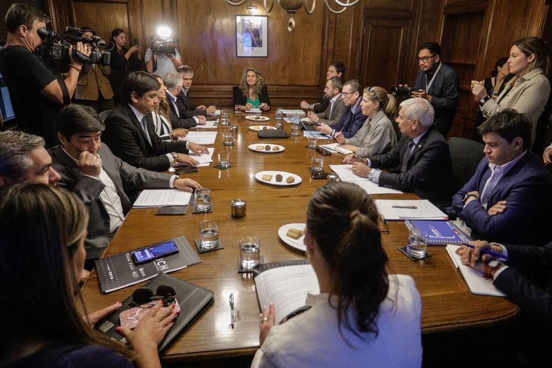Reunión de trabajo de la Asociación de Municipalidades de Chile (Amuch) -&nbsp; Agencia Uno