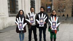 Junto a familia de Gabriela Alcaíno: Diputadas Cariola y Vallejo exigen a Piñera dar suma urgencia a #LeyGabriela