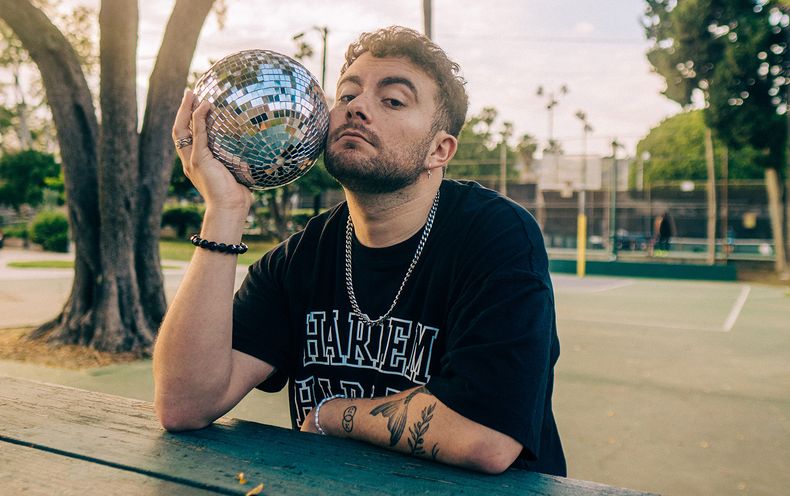 dejo la odontologia por la musica ahora es reconocido por billboard y triunfa como productor en eeuu.jpg