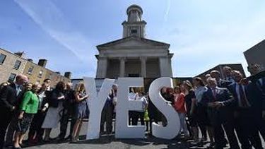 Encuesta asegura que el Sí ganó con un 68% en referéndum para legalizar aborto en Irlanda