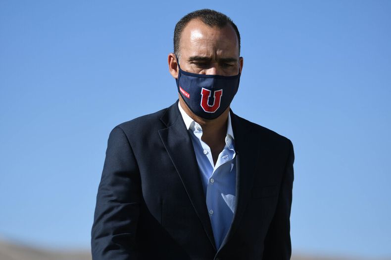 A_UNO_1243463.jpg