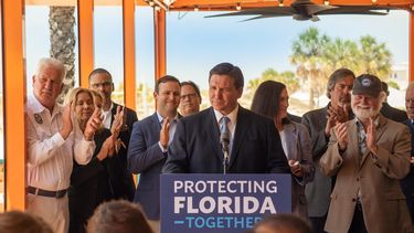 Gobernador de Florida anunciaría candidatura presidencial a EE.UU. junto a Elon Musk