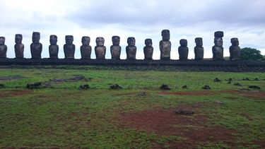 Boris Johnson propone a Rapa Nui como “el lugar ideal” para salvarse de la III Guerra Mundial