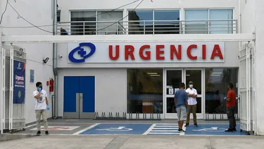 El Desconcierto | clinica desatendio sintomas y dieron medicamentos inapropiados a nino que fallecio  ordenan indemnizar con mil millones a familia.webp