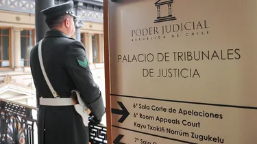 Neurocirujana que sufrió abuso sexual de colega en hospital logra en juicio que se obligue a cambiar de lugar al agresor