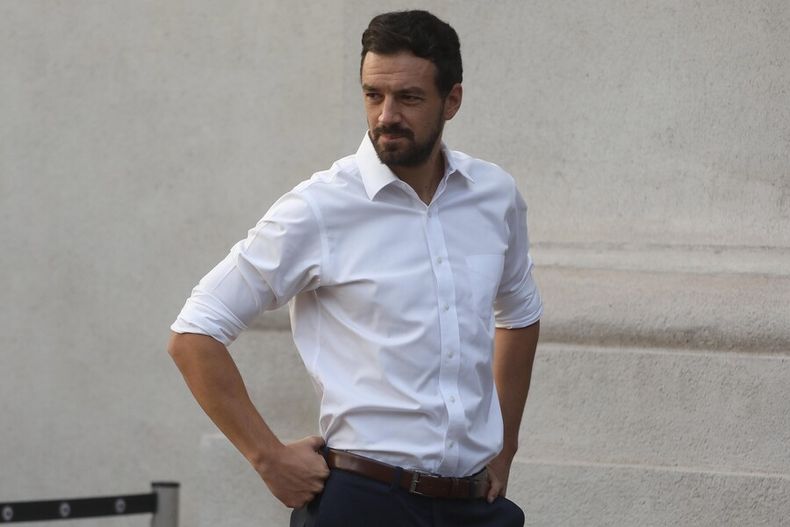 candidata pdg de maipu por vodanovic  acusa  voto hormonal  por buen estado fisico del alcalde.jpg