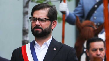 Presidente Boric se suma al apoyo a Matthei tras amenazas de Pedro Pool: “No todo vale”