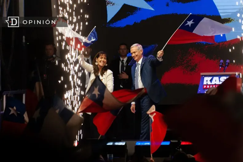 27439 celebracion de jose antonio kast.webp