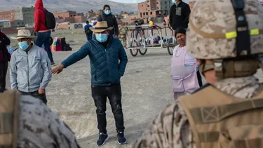 ¿Deben los extranjeros con cinco años de residencia votar? 7 de cada 10 chilenos cree que no según Data Influye