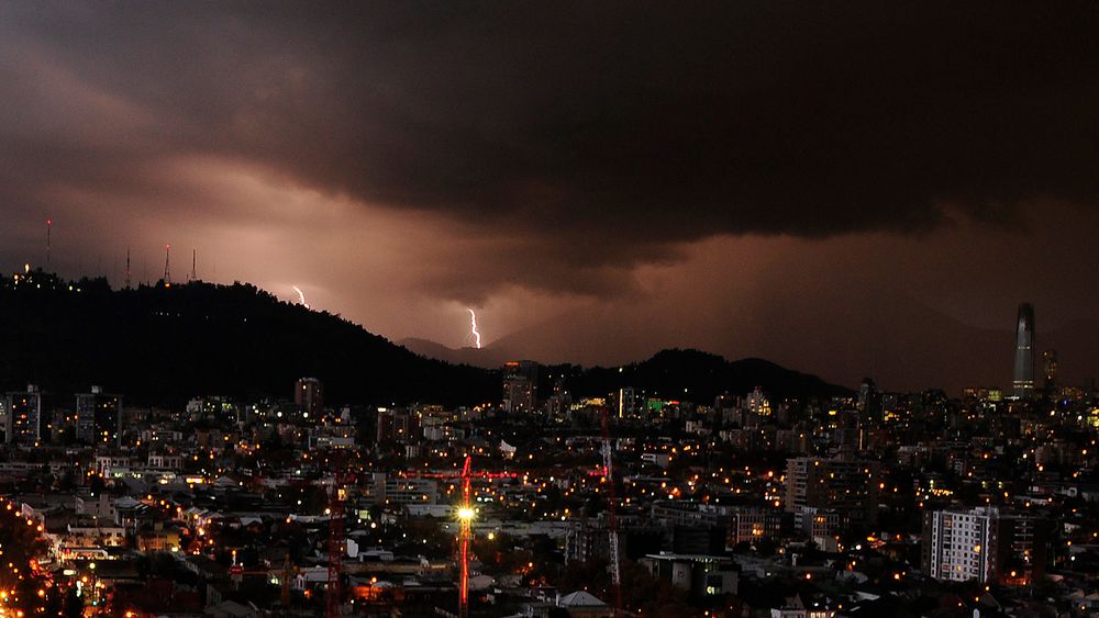 Posibles tormentas eléctricas para este jueves 13 de agosto en Santiago - Agencia Uno