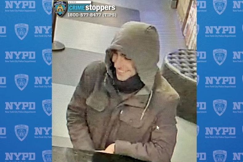 8429 foto de la policia de ny.jpg