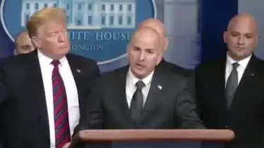 Autor de férreo control fronteriza de Trump elegido como su embajador en Chile: Senado de EEUU debe confirmarlo