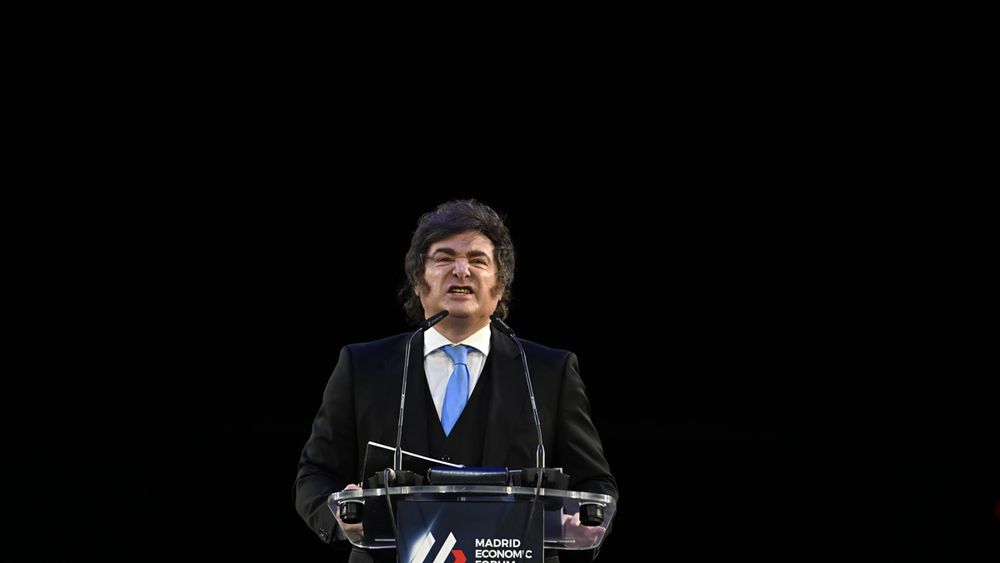 Javier Milei en problemas tras acusación en Argentina: Revelan contrato de US$5 millones por $LIBRA