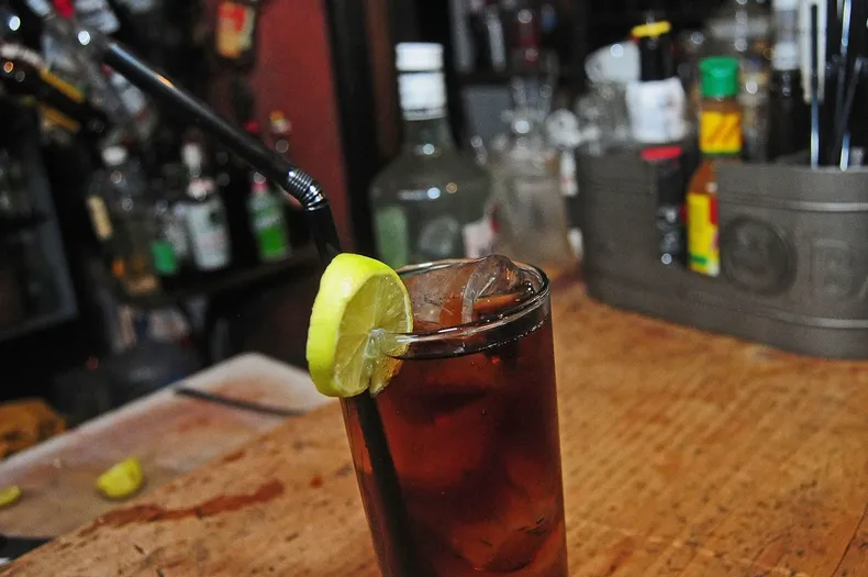 9530 a uno 897389.webp