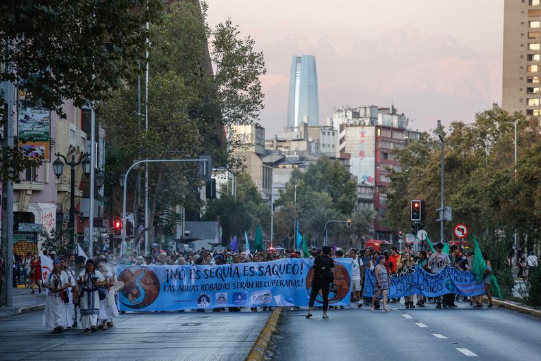 marcha por el agua.jpg