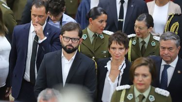 El Desconcierto | Presidente Gabriel Boric en funeral de sargento Rita Olivares.jpg