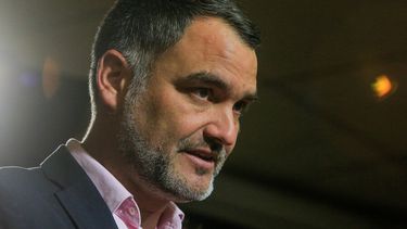 Macaya no responde si la UDI se arrepiente de haber apoyado a Cathy Barriga y defiende a Lavín