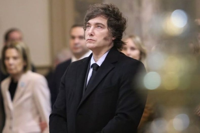 18992 javiermileiig.jpg