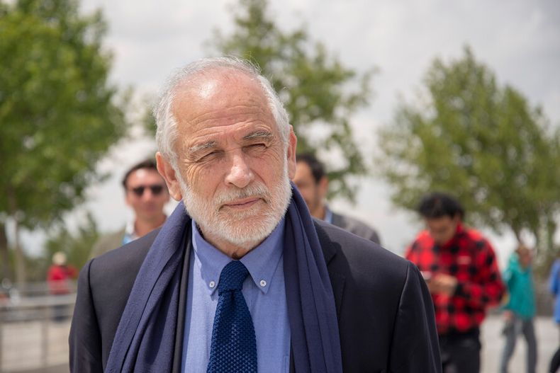 carlos montes.jpg