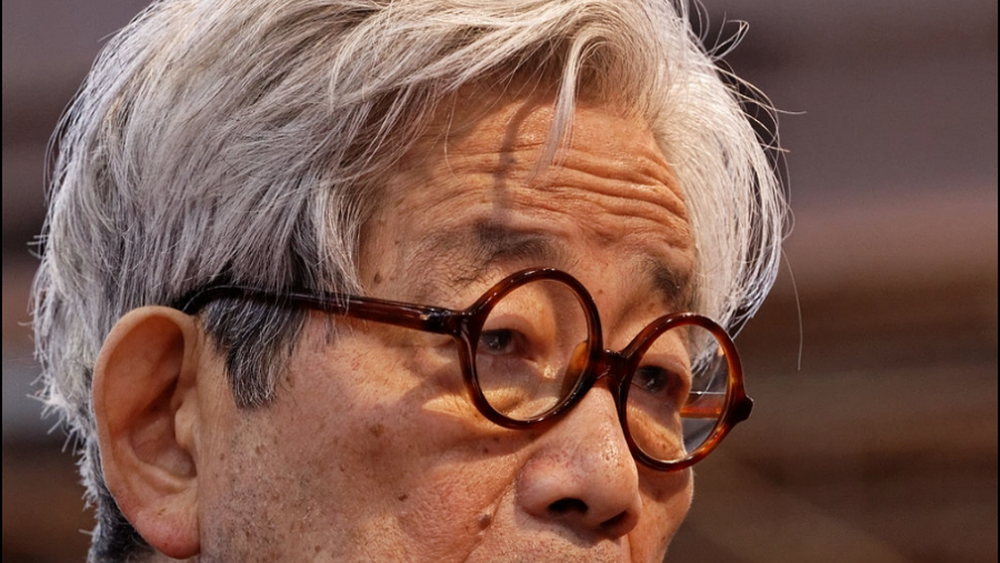 Muere a los 88 años escritor japonés y Nobel de Literatura Kenzaburo Oe: Ya fue despedido