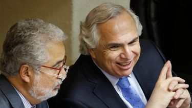 Caso Hermosilla con novedades: Chat revelaría ayuda de supremo Matus en defensa de Chadwick