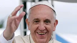 Aún estoy vivo: Tras 40 días internado papa Francisco se va de alta y prepara aparición este domingo