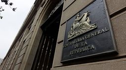 Trabas de la ley: Contraloría efectuó 53 fiscalizaciones a corporaciones de RM en 5 años