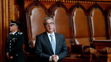 Gabriel Zaliasnik sigue sumando cuestionamientos - Agencia Uno